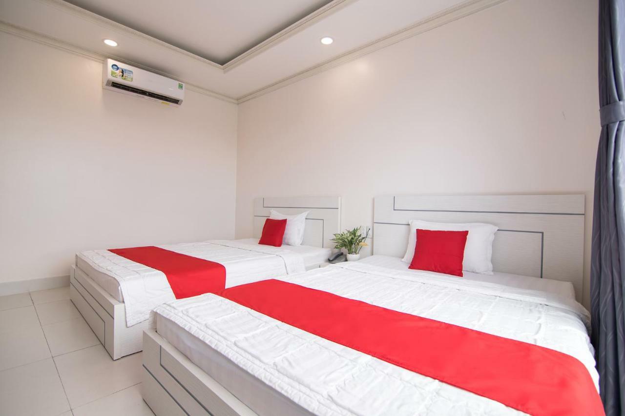 Bin Bin Hotel 4 - Near Sunrise City D7 Ho Chi Minh-stad Buitenkant foto