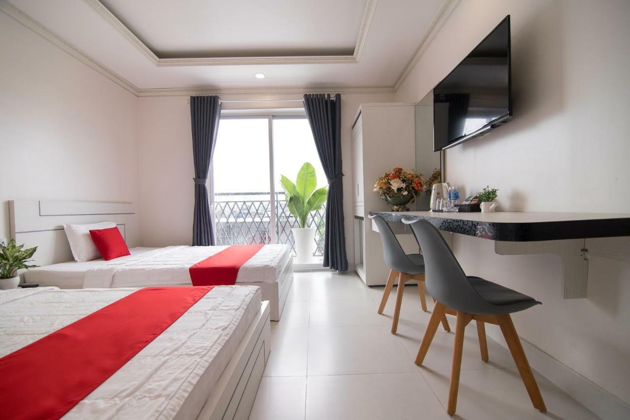 Bin Bin Hotel 4 - Near Sunrise City D7 Ho Chi Minh-stad Buitenkant foto